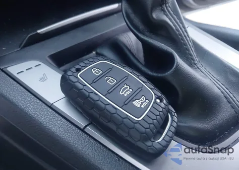 2018 Hyundai Elantra Value Edition из США, поврежденный, VIN 5NPD84LF5JH368115